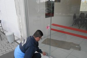 Bursa'da zabıtadan iş yerlerine ruhsat denetimi