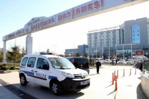 Hastane kantinine silahlı saldırı: 2 yaralı