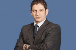 G&uuml;ntekin Onay: "Futbol oyun olmaktan &ccedil;ıktı"
