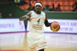 Banvit, ABD'li guard Courtney Fortson ile yollarını ayırdı