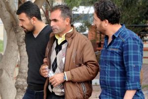 Cezaevinden izinli &ccedil;ıkan babasını 'firar etti' diye polise ihbar etti