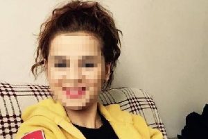 Erkek sağlık personeli, kadın 112 g&ouml;revlisine yumruk attı