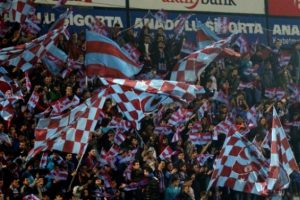Trabzonspor Y&ouml;netimi, Beşiktaş ma&ccedil;ında da indirim uygulayacak