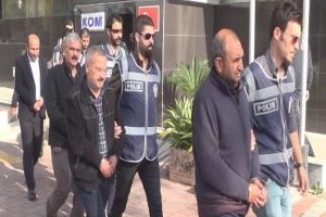 Eski belediye başkanına r&uuml;şvet g&ouml;zaltısı
