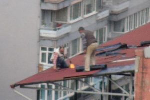 Bursa'da &ccedil;atı ustalarının ateş ve &ouml;l&uuml;mle dansı!