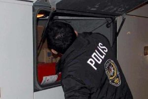 Yolcu otob&uuml;s&uuml;nde İranlı yolcuya ait 250 gram eroin ele ge&ccedil;irildi
