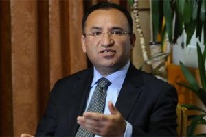 Adalet Bakanı Bekir Bozdağ'dan Anayasa Mahkemesi a&ccedil;ıklaması