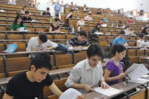 Eğitim, Eczacılık ve Diş Hekimliği fak&uuml;ltelerine de baraj geliyor
