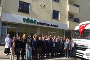 Bursalı firmadan Suriyeli T&uuml;rkmenlere 26 tonluk yardım