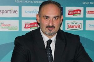 Ernak: "Fenerbah&ccedil;e galibiyetinin anlamlı olması i&ccedil;in Uşak'ı yenmeliyiz"