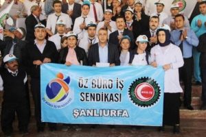 Şanlıurfa'da sağlık&ccedil;ılardan şiddet protestosu