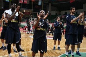 F.Bah&ccedil;e &ccedil;eyrek final biletini kaptı