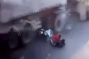 &Ouml;l&uuml;mden kıl payı kurtuldular