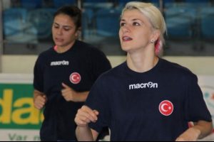 Milliler sonunu getiremedi