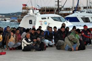 Aydın'da 58 sığınmacı kurtarıldı