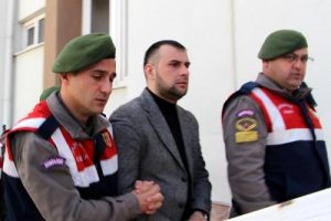 Su&ccedil; &ouml;rg&uuml;t&uuml; kurma sanığı; Karara da heyetinize de saygı duymuyorum