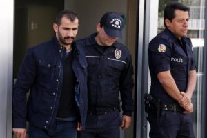 Mersin'de KCK operasyonu: 21 g&ouml;zaltı