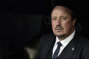 Benitez, McClaren'in kovulmasını bekliyor