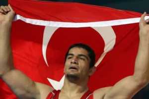 G&uuml;reş&ccedil;iler altın şansını kaybetti