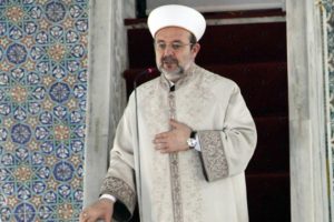 Diyanet İşleri Başkanı Şanlıurfa'da cuma kıldırdı
