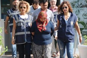 Cinayet sanığı; 'Biz &ouml;ld&uuml;rmedik kalp krizi ge&ccedil;irip &ouml;ld&uuml;'