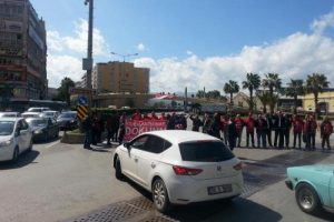 Kıdem tazminatı eyleminde yol kapattılar