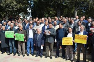Besni'de taş ocağı ve beton santrali kurulmasına tepki