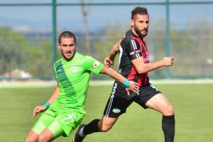 Manisa Belediyespor, evinde Orhangazispor'u 3-0 mağlup etti