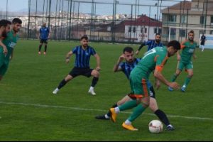 Bursa Nil&uuml;ferspor, evinde Erzurum Belediyespor ile berabere kaldı