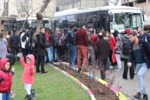 Şırnaklı &ouml;ğrencilerin 'sınav g&ouml;&ccedil;&uuml;' başladı