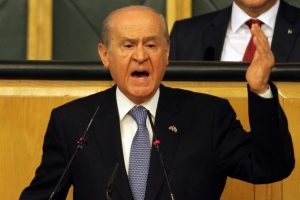 Bah&ccedil;eli: "Tek tek &ccedil;etelesini tutuyorum"