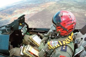 Pilot 'oksijen parası' da &ouml;deyecek