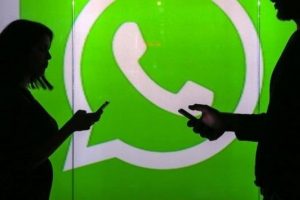 WhatsApp &ccedil;&ouml;kt&uuml; Twitter yıkıldı