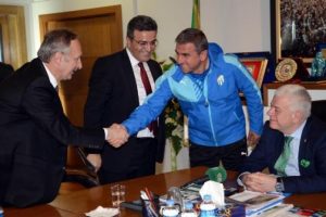 Faruk &Ouml;z&ccedil;elik, Bursaspor Kul&uuml;b&uuml; Başkanı Ali Ay'la bir araya geldi