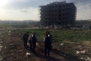 Kilis'te askeri lojmanın bah&ccedil;esine roket mermisi d&uuml;şt&uuml;