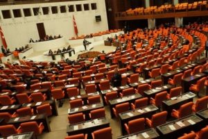 21 koltuk b&uuml;y&uuml;k karmaşa