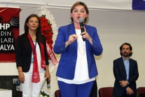 "&Ouml;zgecan yasası bir an &ouml;nce &ccedil;ıkmalı"