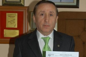 36 yıldır &uuml;niversite sınavına giriyor