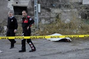 Kayseri'de &uuml;niversite &ouml;ğrencisi &ouml;l&uuml; bulundu