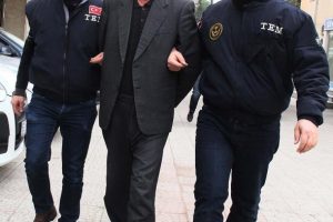 Isparta merkezli FET&Ouml;/PDY operasyonu: 50 g&ouml;zaltı