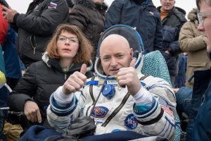 Uzayda en uzun s&uuml;re kalan astronot emekli olacak
