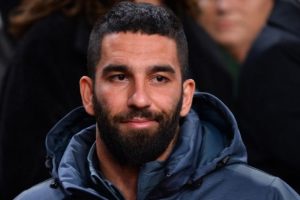 Arda Turan: "Şimdi bizim acılarımızı paylaşma zamanı"