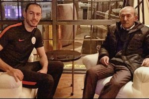 Umut Bulut i&ccedil;in Fenerbah&ccedil;e taraftarlarından anlamlı hareket
