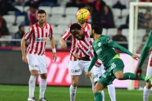 Bursaspor, Antalyaspor deplasmanından puansız ayrıldı