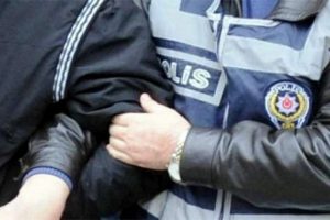 Mersin'de ter&ouml;r operasyonu: 14 g&ouml;zaltı