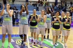 Fenerbah&ccedil;e ezdi ge&ccedil;ti!