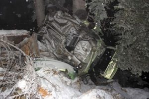 Cenaze yolunda feci kaza: 2 &ouml;l&uuml;, 2 yaralı