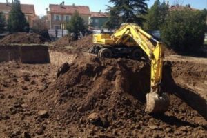 Zile'de, inşaat şirketine satılan &ccedil;ocuk parkının resmini &ccedil;ekmek yasakmış!