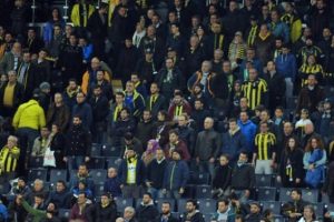 Sarı-Lacivertli taraftarlar Braga'ya akın ediyor