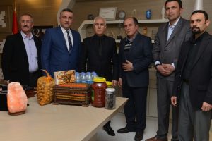 Bozbey hemşehri derneklerini ağırladı